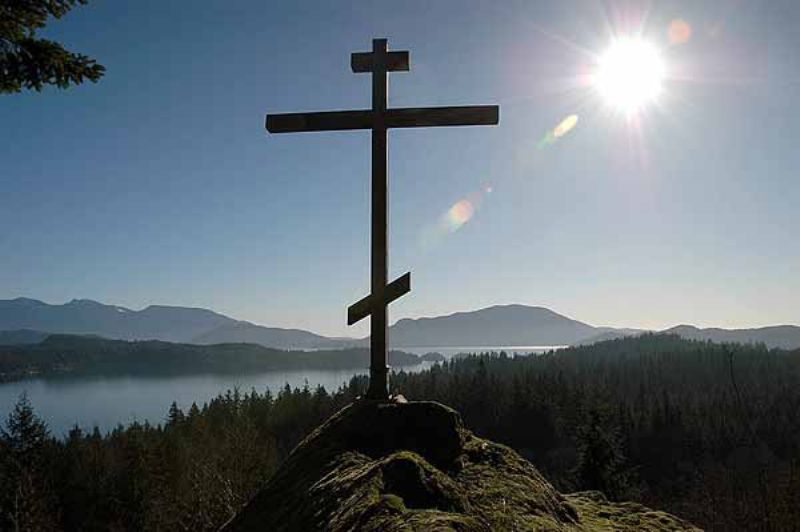 О. Драгомир Убипариповић: Не измичимо се од крста!