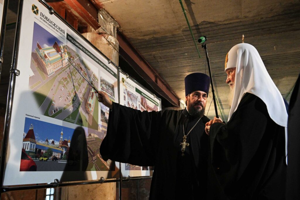 Святейший Патриарх Кирилл посетил Поволжский православный институт в Тольятти