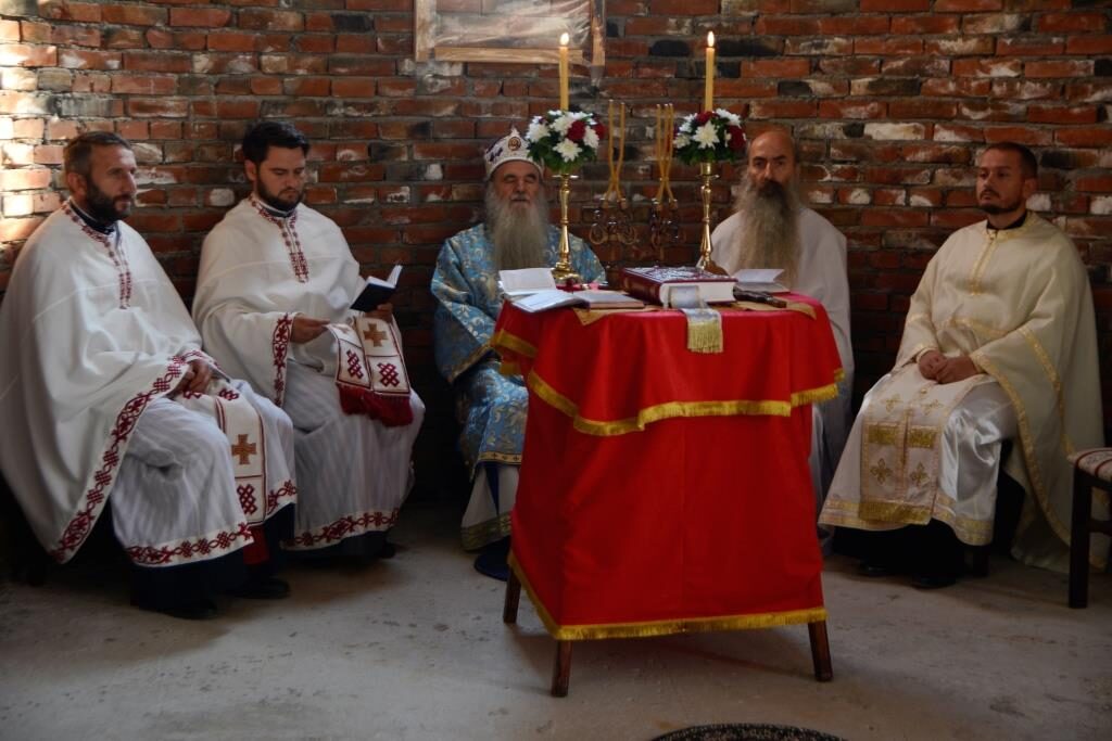 Архијерска Литургија у Брзећу на Копаонику