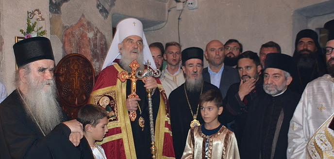 Патријарх српски г. Иринеј: Сви да се угледају на овај народ који дише Богом и благодаћу Божјом