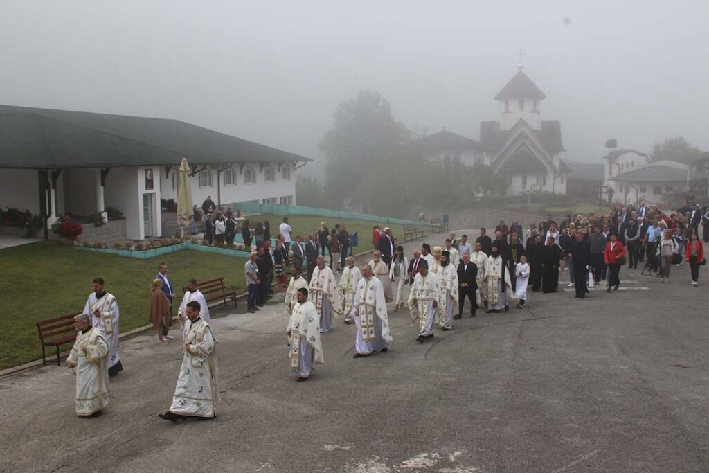 Диван пример српског задужбинарства