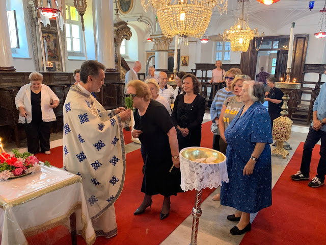 Γιορτάζοντας την Ύψωση του Τιμίου Σταυρού στην Τένεδο