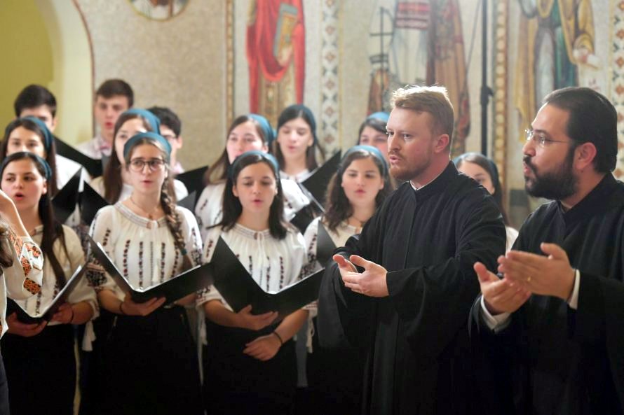 23 September: International Day of Sign Languages