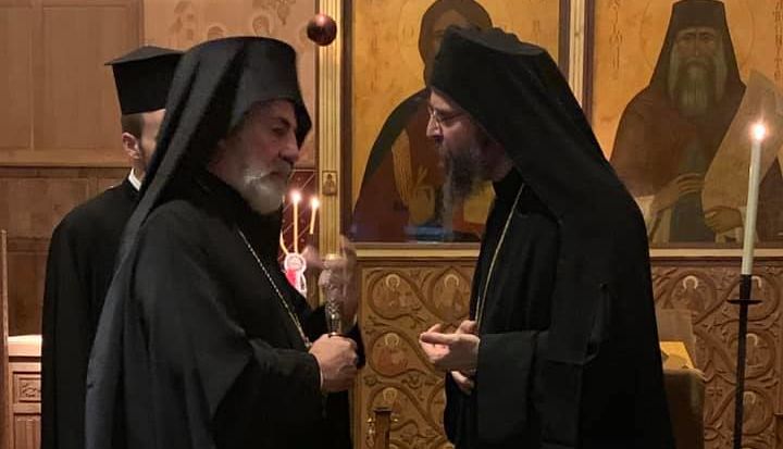 Obştea mănăstirii de la Tolleshunt Knights încredinţată în mod oficial stareţului Peter Vryzas