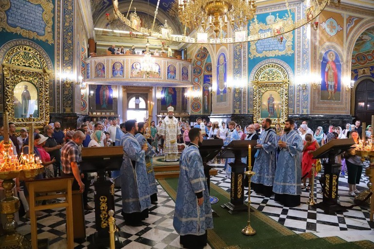 The 11th Sunday after Pentecost: Metropolitan Vladimir uttered special prayers at the beginning of school year