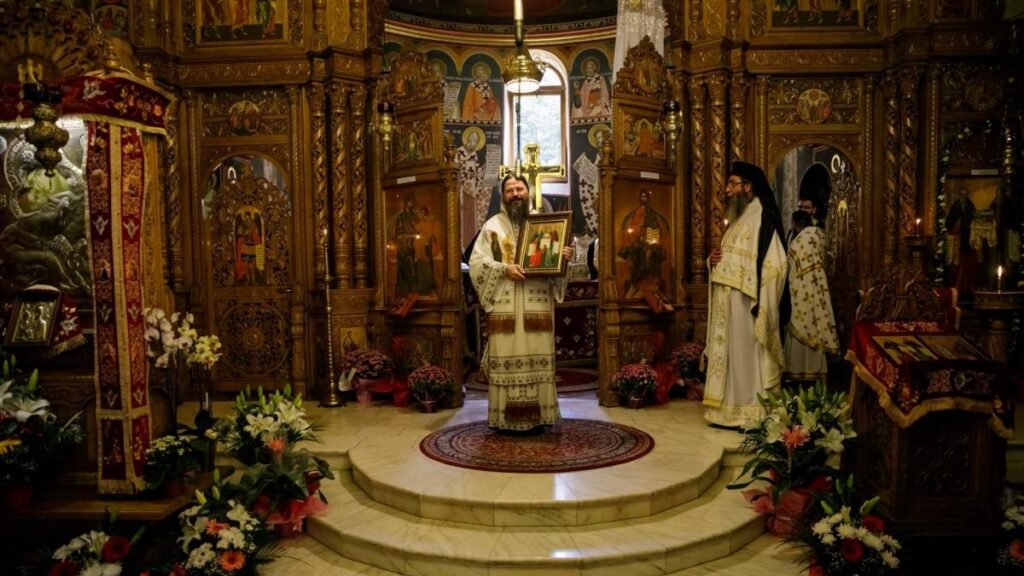 Episcopul Macarie la Pângărați: Simeon și Amfilohie, doi sfinți dintre noi