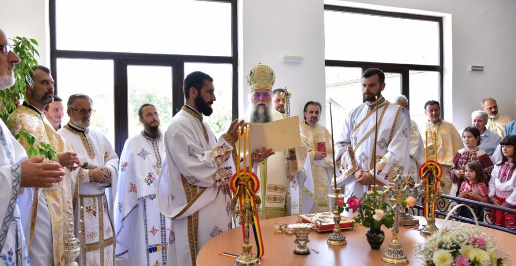 La Păușești-Măglași a fost inaugurată Biblioteca Antim Petrescu