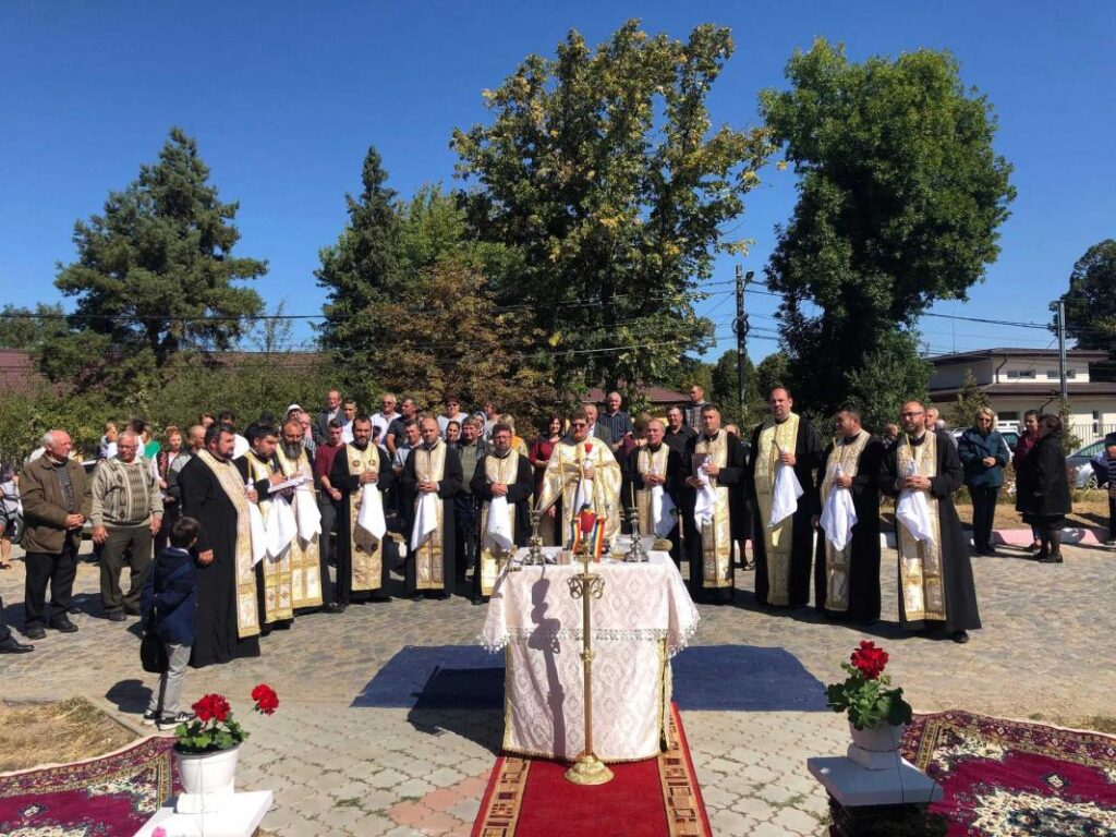 Sfinţire de troiţă în Parohia Urecheşti I, Protoieria Sascut