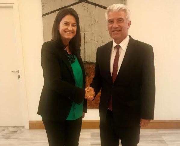 Συνάντηση της Υπ. Παιδείας με τον Πρέσβη της Γερμανίας