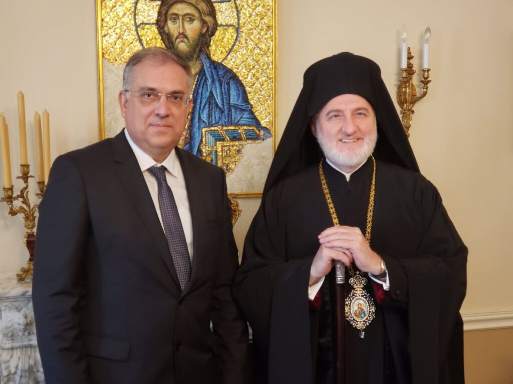 Архиепископ Америки встретился с членами Совета Министров греческого правительства