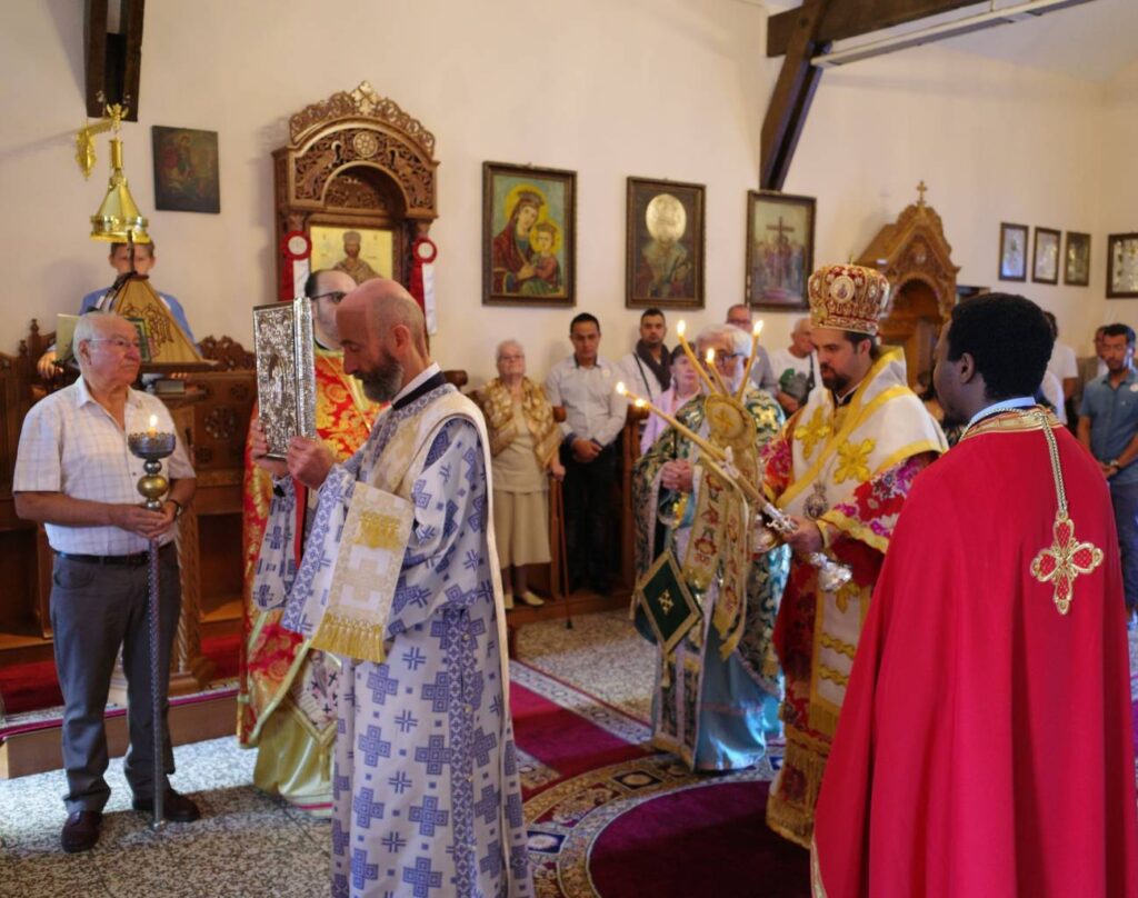 Ο Επίσκοπος Μελιτηνής στο Pont-de-Chéruy