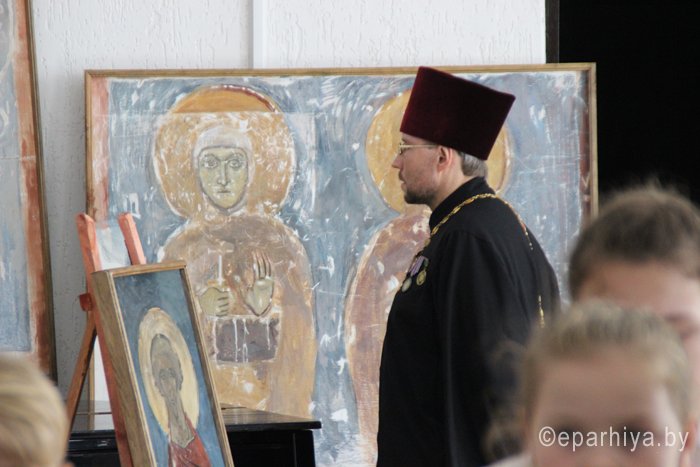 В Ветке прошла выставка репродукций псковских и новгородских фресок