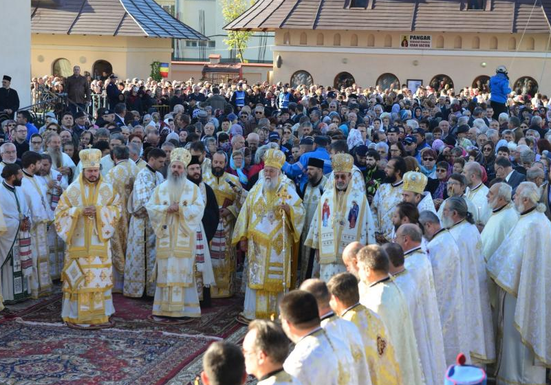 Binecuvântare pentru ieșeni: Biserica „Sfântul Apostol Toma” a fost sfințită