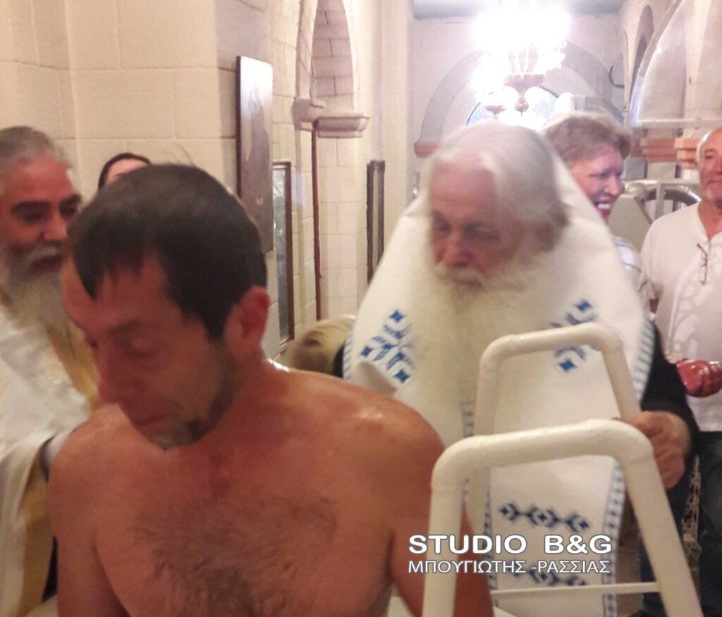 Ο Δισέγγονος του Αγ. Λουκά του Ιατρού βαπτίστηκε Ορθ. Χριστιανός στο Ναύπλιο!