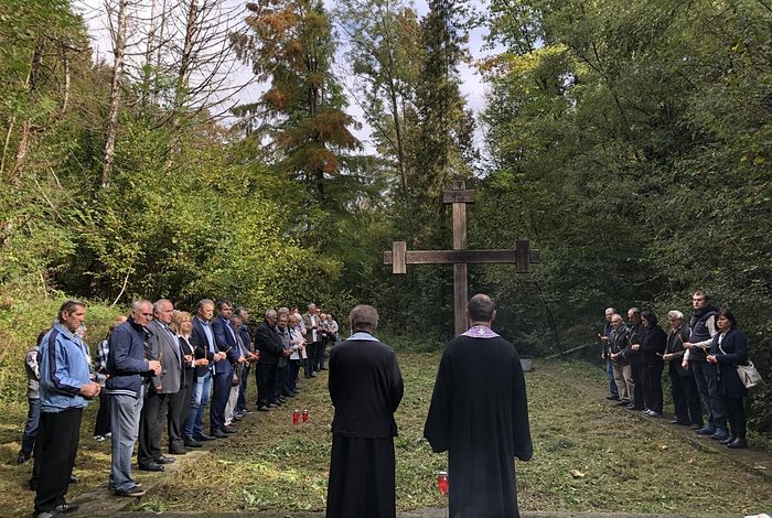 МОЛИТВЕНИ ПОМЕН ПОСТРАДАЛИМ МЕШТАНИМА КУКУЊЕВЦА