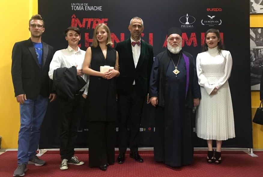 Episcopul Visarion al Tulcii a participat la premiera filmului „Între chin și amin”