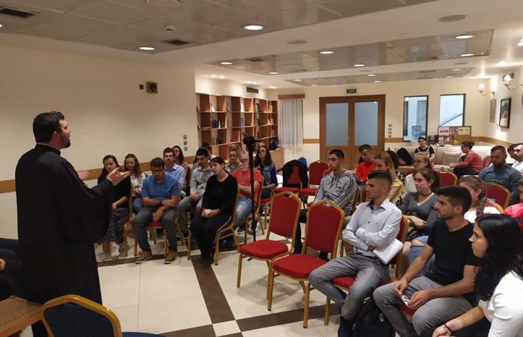 Mbi Nderimin e Engjëjve dhe Shenjtorëve në Kishën Orthodhokse