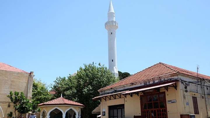 Μουσουλμανική-τουρκική μειονότητα “βλέπουν” οι Τούρκοι στα Δωδεκάνησα