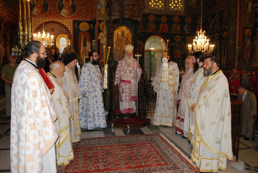 Χειροτονία Διακόνου στη Μητρόπολη Νέας Σμύρνης