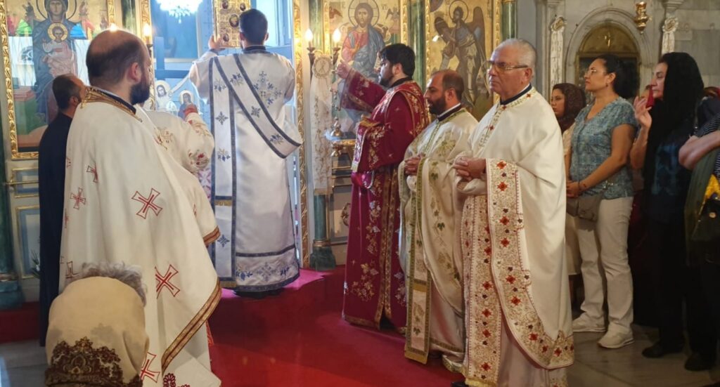 Divine Liturgy celebrated in Romanian language at the Blachernae Church in Constantinople