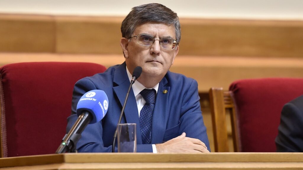 Rectorul UB propune conservarea identității culturale și patrimoniale ca soluție la criza satului românesc