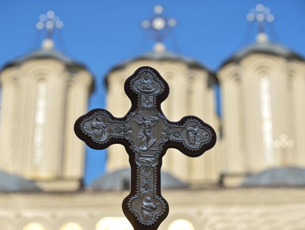 Crucile noii biserici din Viena vor fi sfințite duminică