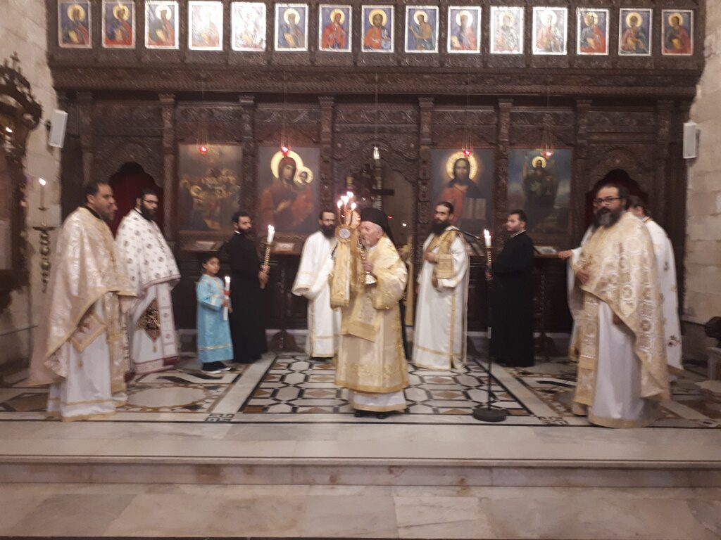 قداس في كنيسة سيدة البلمند