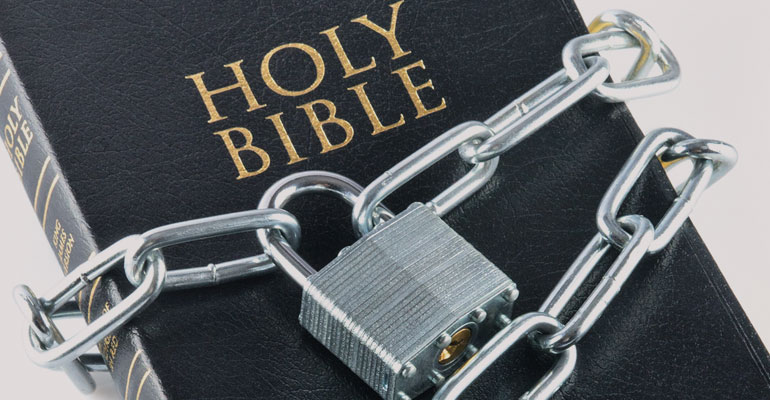 Christian tourists at risk if they display their Bible in public in Saudi Arabia