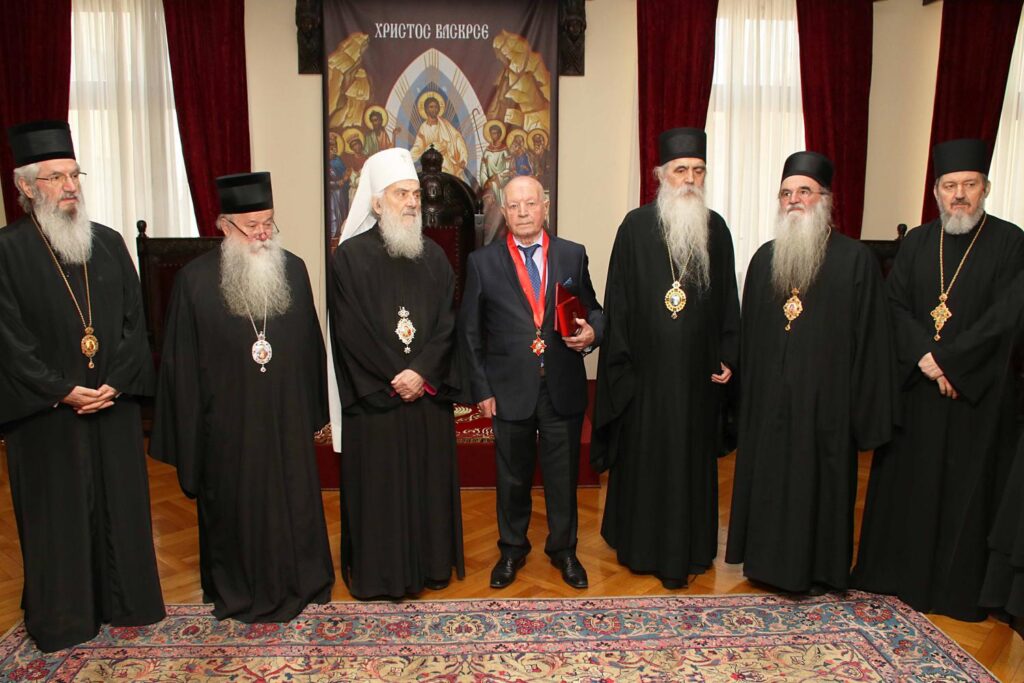Order of Saint Sava handed in to Momir Krsmanovic