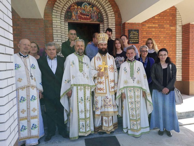 Освећен парохијски дом у Душановцу