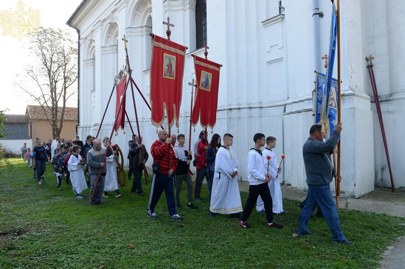 Слава храма у Доњем Ковиљу