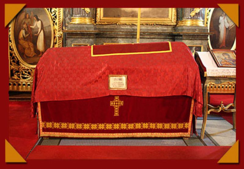 Литургија крај моштију Светог Стефана Штиљановића у Саборној цркви