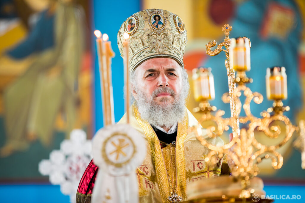 Arhiepiscopul Casian: Întâlnirea cu sfinţii nu este doar o atingere de cineva sfinţit