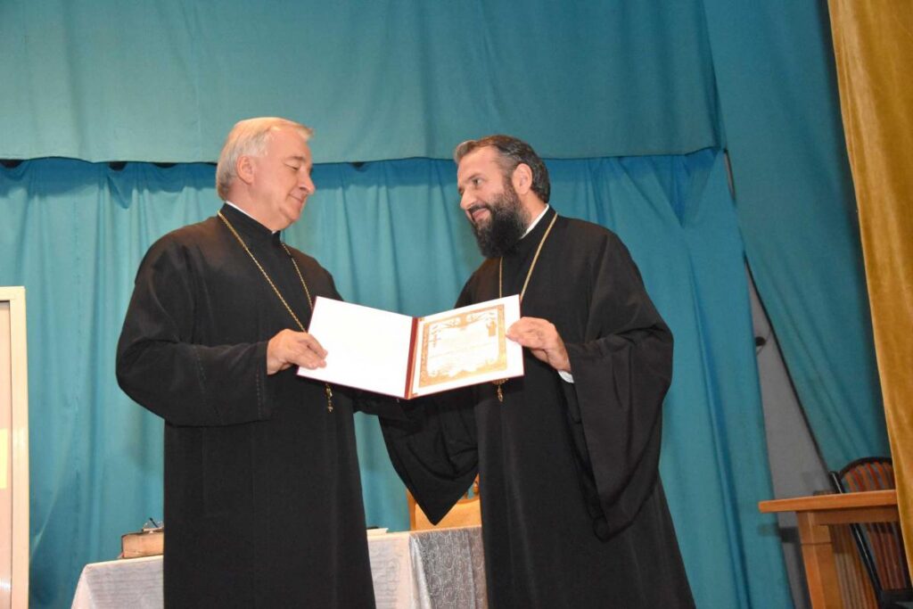 Sfaturi pentru utilizarea Sfintei Scripturi în predică pentru clericii caransebeșeni