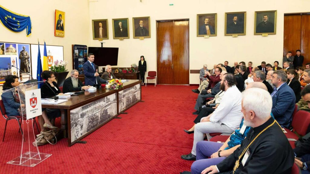 Simpozionul „Monumentul – tradiţie şi viitor” la Iași