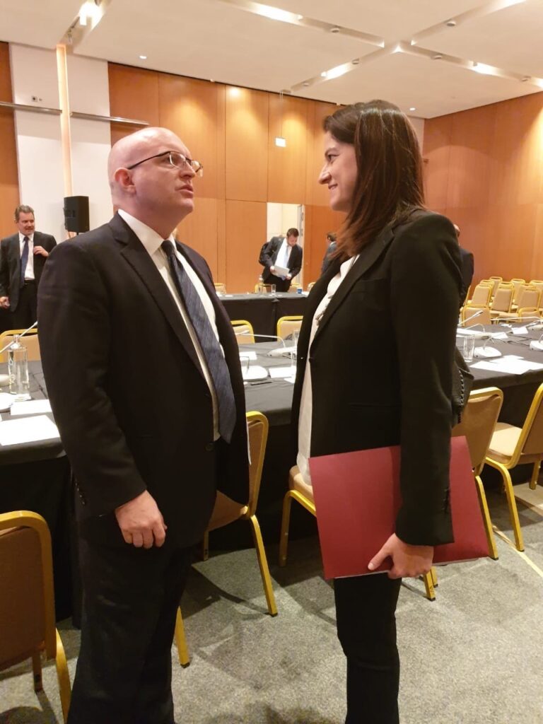 Συνάντηση της ηγεσίας του Υπ. Παιδείας με εκπροσώπους της Αμερικανικής Κυβέρνησης