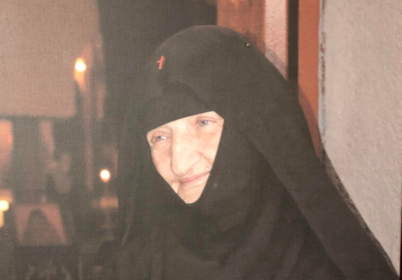 Abbess of Pantokratoras Monastery, Styliani, reposed in the Lord on Tues.