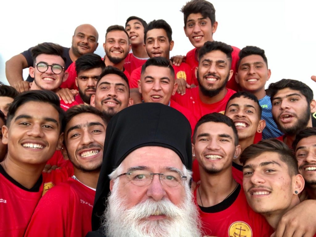 Η ποδοσφαιρική ομάδα “Δημητριάς” από νέους Αθίγγανους