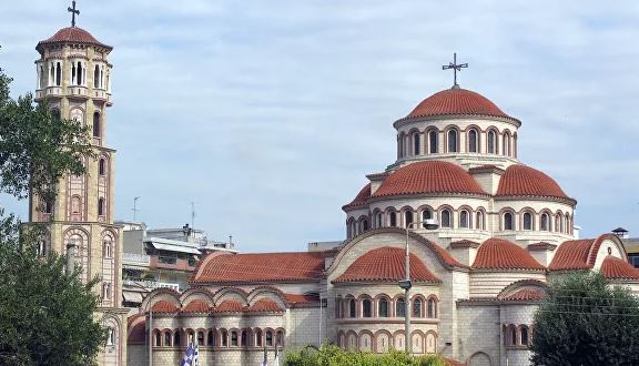 «Θα μελετήσουμε την απόφαση της Εκκλησίας της Ελλάδος»