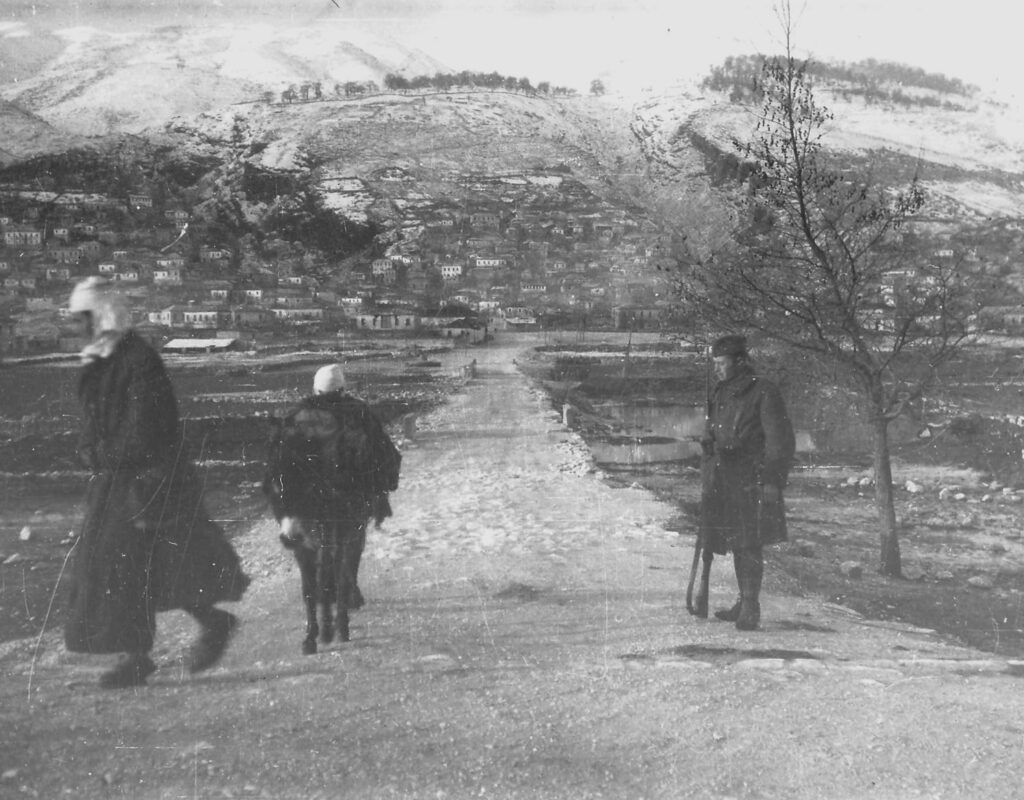 Δερβιτσάνη 1940: Η ιστορία μιας φωτογραφίας