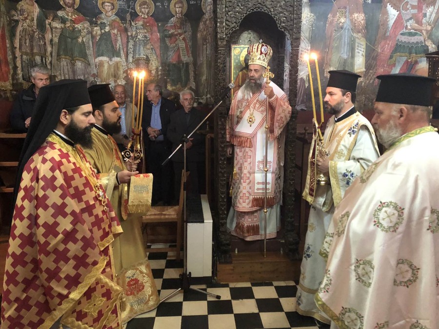 Στην Ρεντίνα ο Μητροπολίτης Θεσσαλιώτιδος