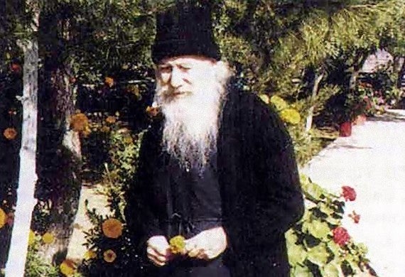 Ο όσιος Πορφύριος μιμήθηκε τον Χριστό όταν τον βρίσανε