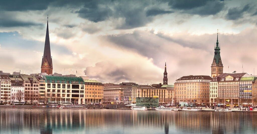 Αντιδρούν οι Έλληνες στο Αμβούργο– Οι Γερμανοί δίνουν σε πλατεία το όνομα σφαγέα του Ελληνισμού