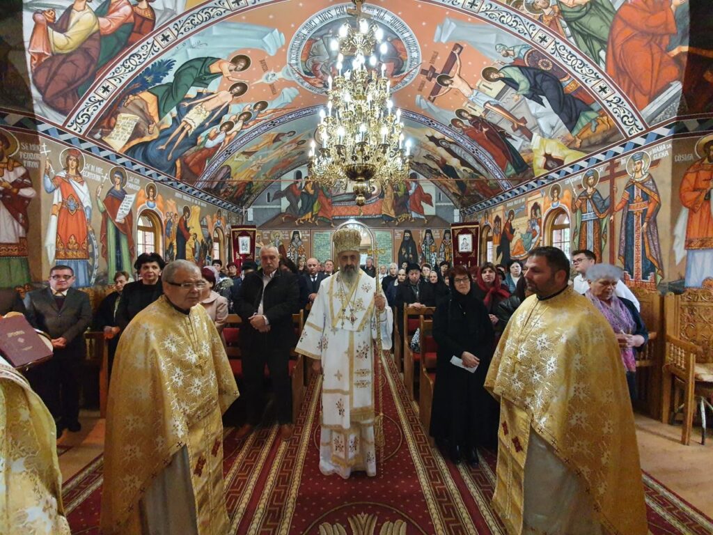 Înaltpreasfințitul Părinte Irineu s-a rugat împreună cu bolnavii din Spitalul Județean de Urgență Alba