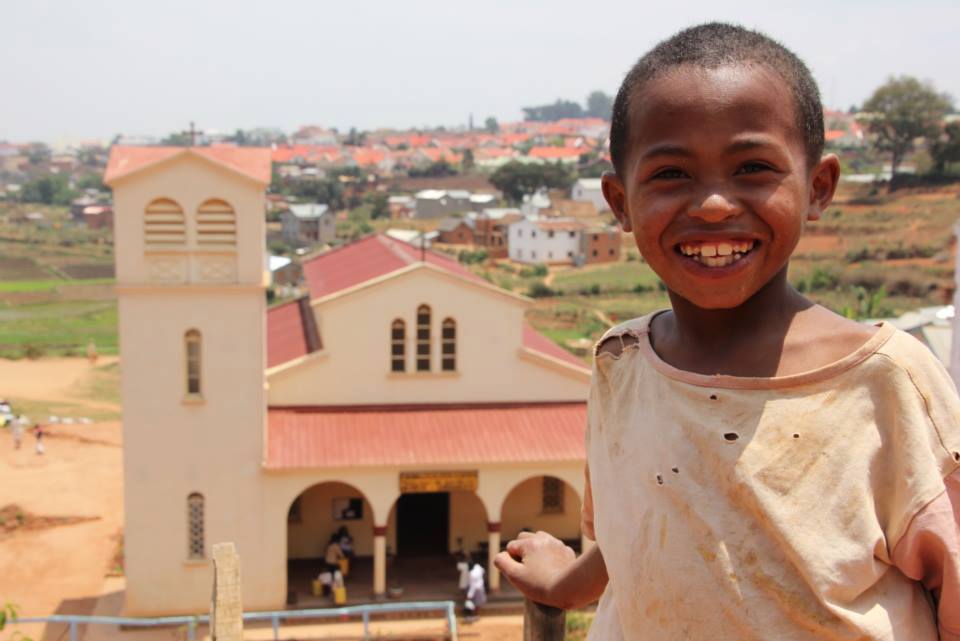 20.000 долларов для сирот на Мадагаскаре