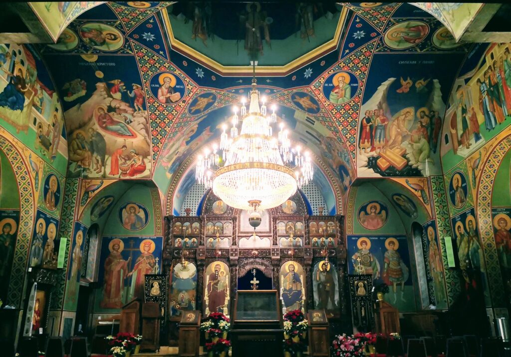 Верници обилазе светиње у дане божићног поста