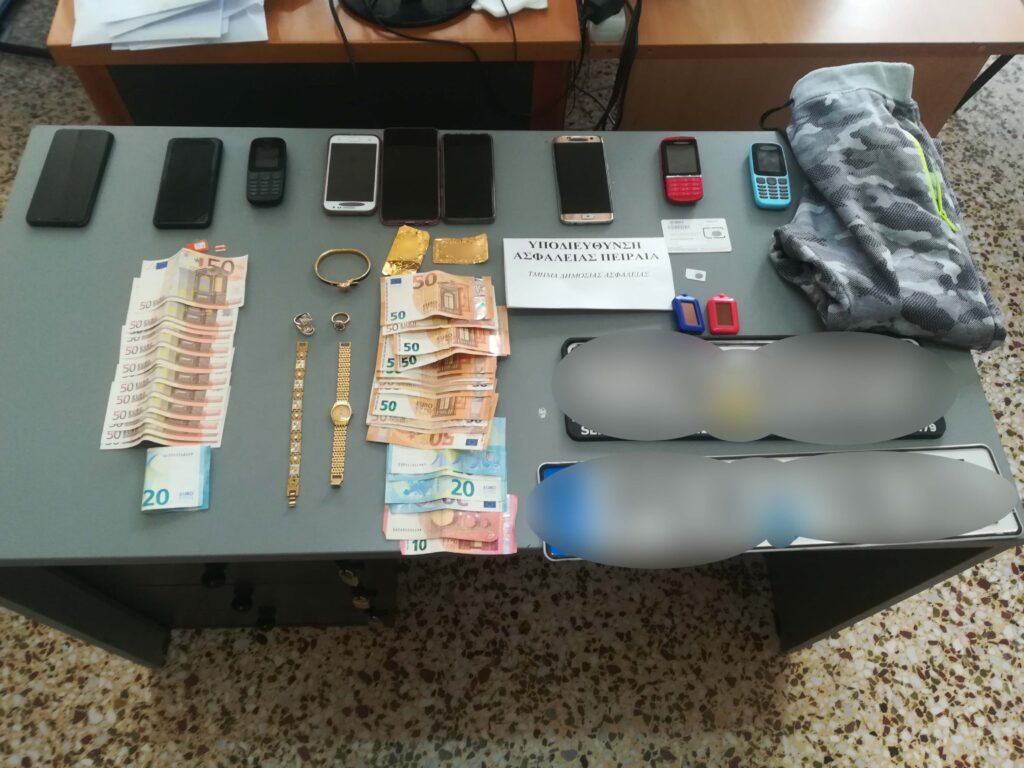 Εξαρθρώθηκε σπείρα που έκλεβε ναούς