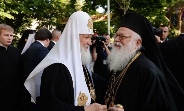 К 90-летию Архиепископа Албанского Анастасия телеканал «Культура» покажет фильм митрополита Илариона «Православие в Албании»