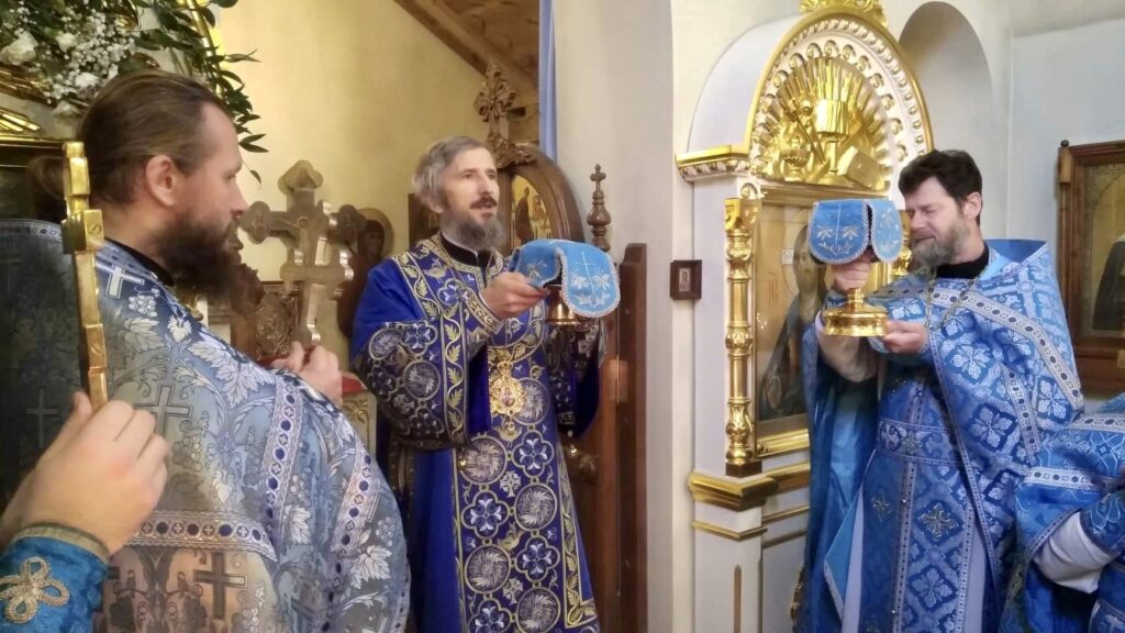 ПРЕСТОЛЬНЫЙ ПРАЗДНИК В ХРАМЕ ВО ИМЯ ИКОНЫ БОЖИЕЙ МАТЕРИ “ВСЕХ СКОРБЯЩИХ РАДОСТЬ”