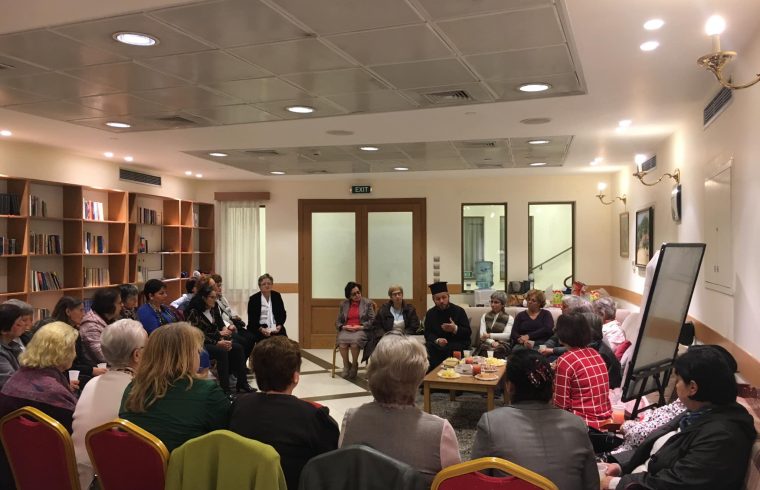 Kreshma e Krishtlindjes – Temë e referuar në takimin e Grave Orthodhokse të Kryepiskopatës së Hirshme, nga At Petro Halili, Prift në Kishën e “Shën Thanasit” Elbasan